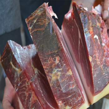 云腿飄香 探尋宣威老火腿的農(nóng)家風(fēng)韻